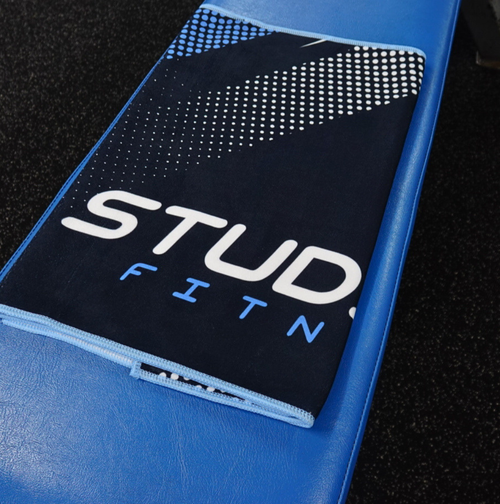 STUDIO 9 GYM TOWEL